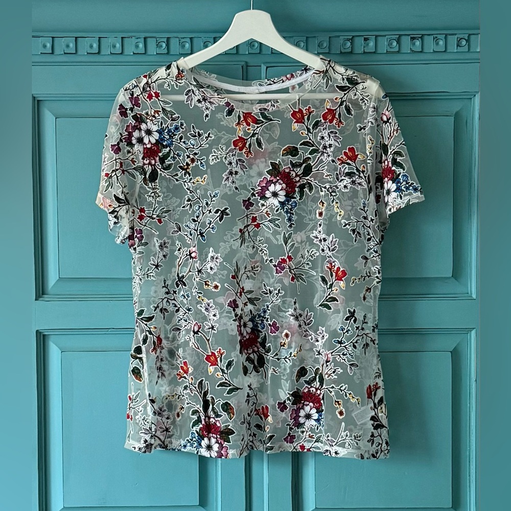A New Day Sheer White Floral Pattern Top